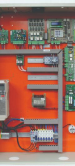 Comando microprocessado